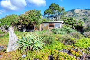 Stinson Beach,94970,2 Bedrooms Bedrooms,5 Rooms Rooms,1 BathroomBathrooms,Single Family Home,Rafael Patio,1021